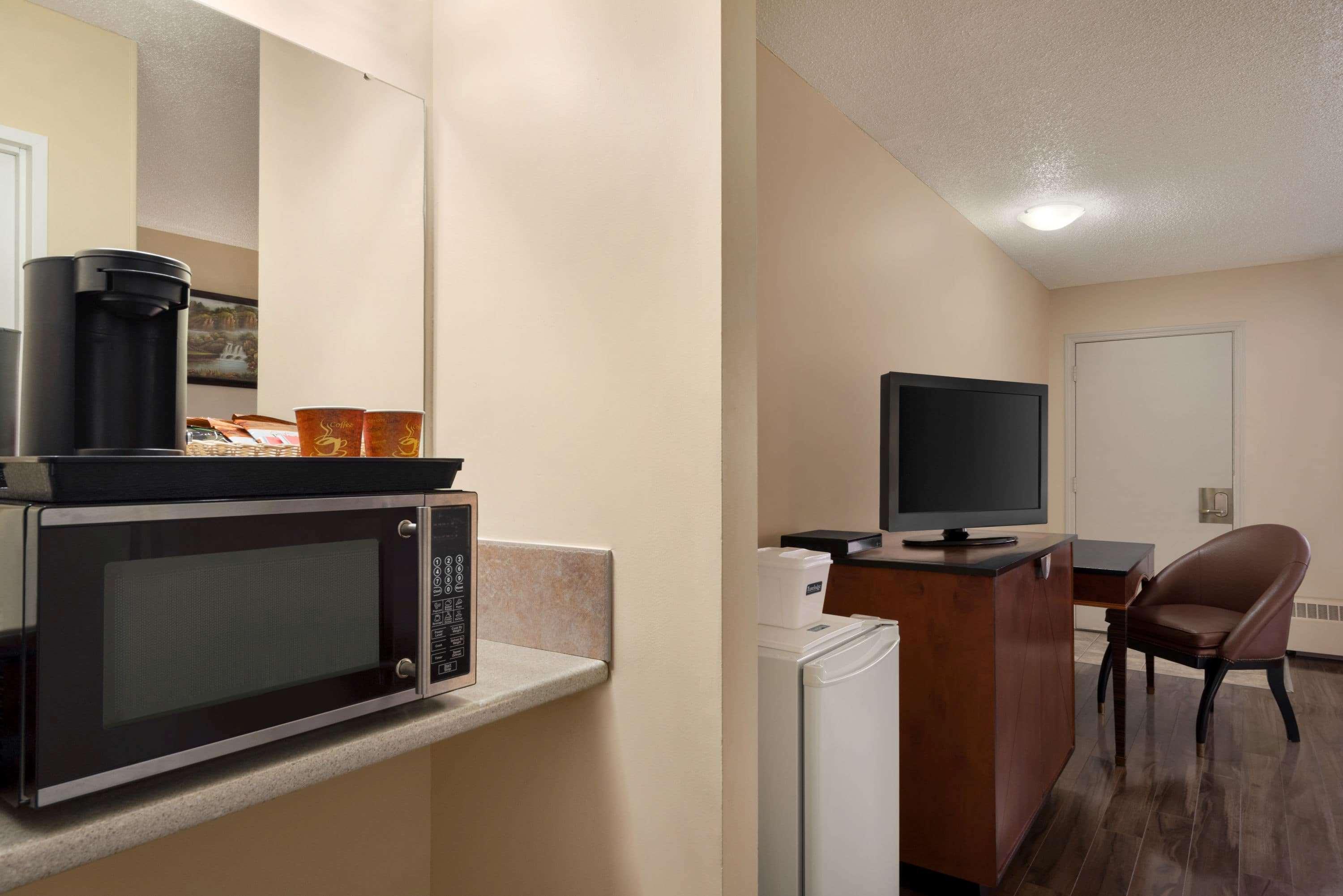 Travelodge By Wyndham Swift Current Εξωτερικό φωτογραφία